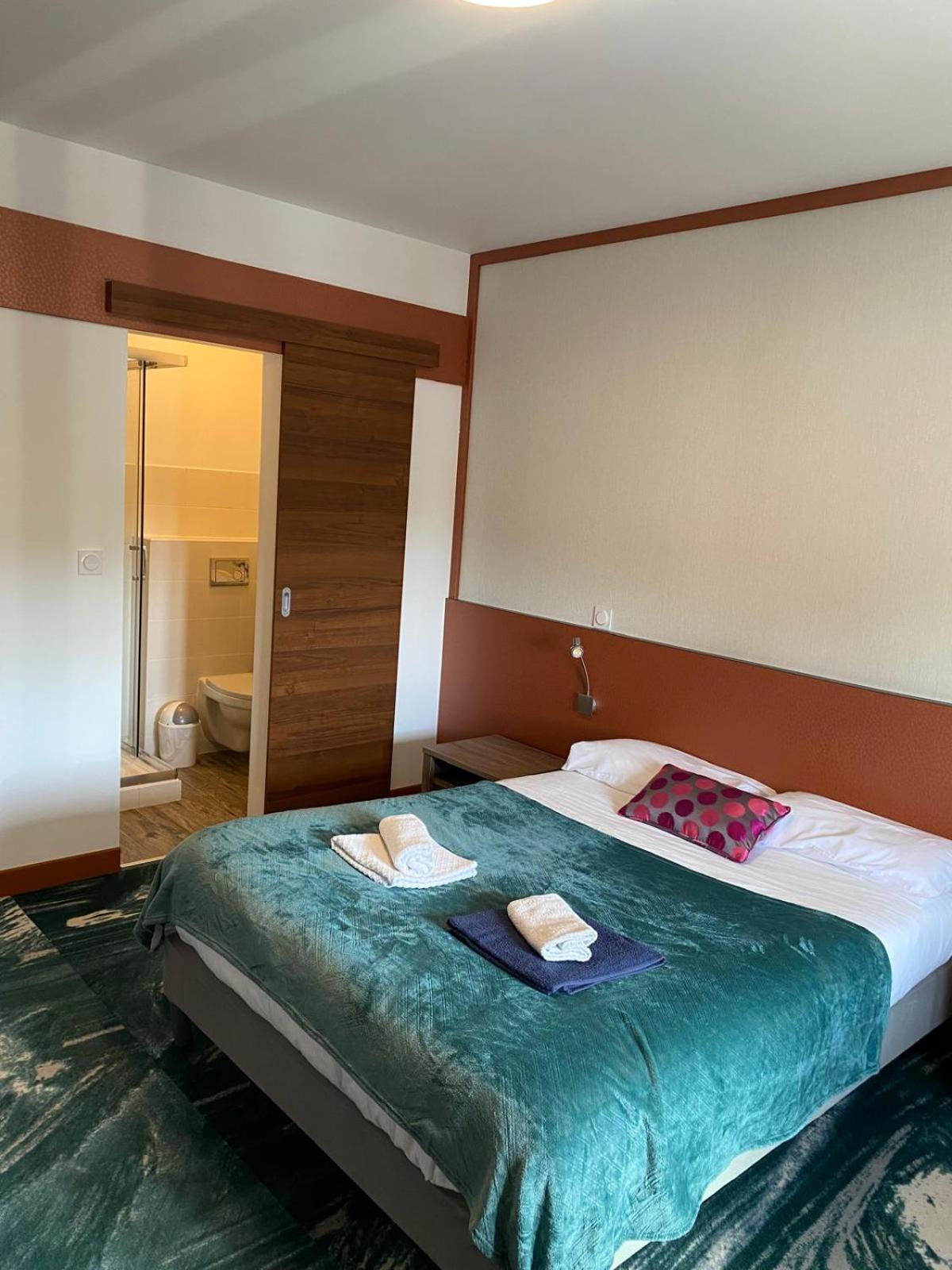 Hotel Le Saint Amand Exterior foto