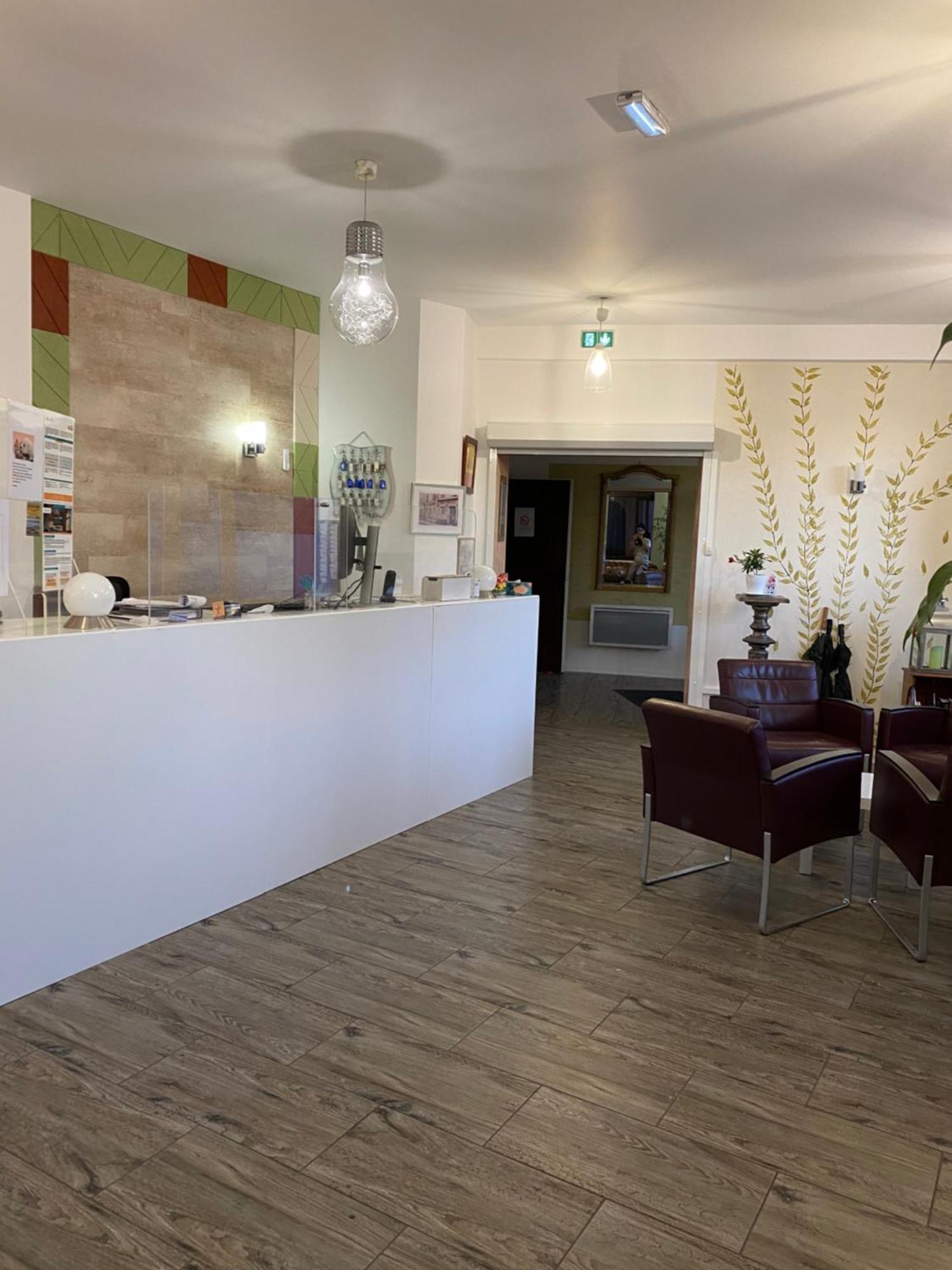 Hotel Le Saint Amand Exterior foto